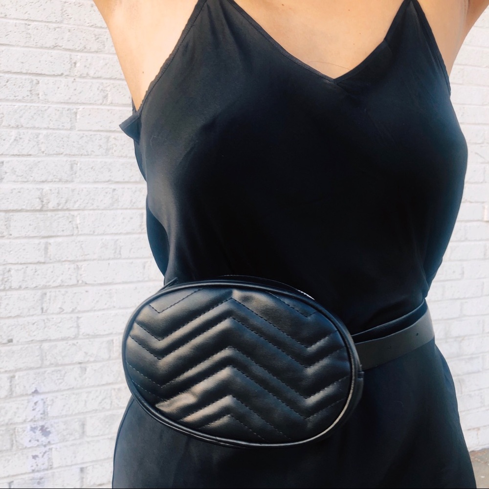Chevron Black Fanny Pack 🖤🔥 DANK GIRL